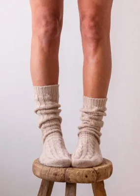 Cable Cashmere Bed Socks - Oat