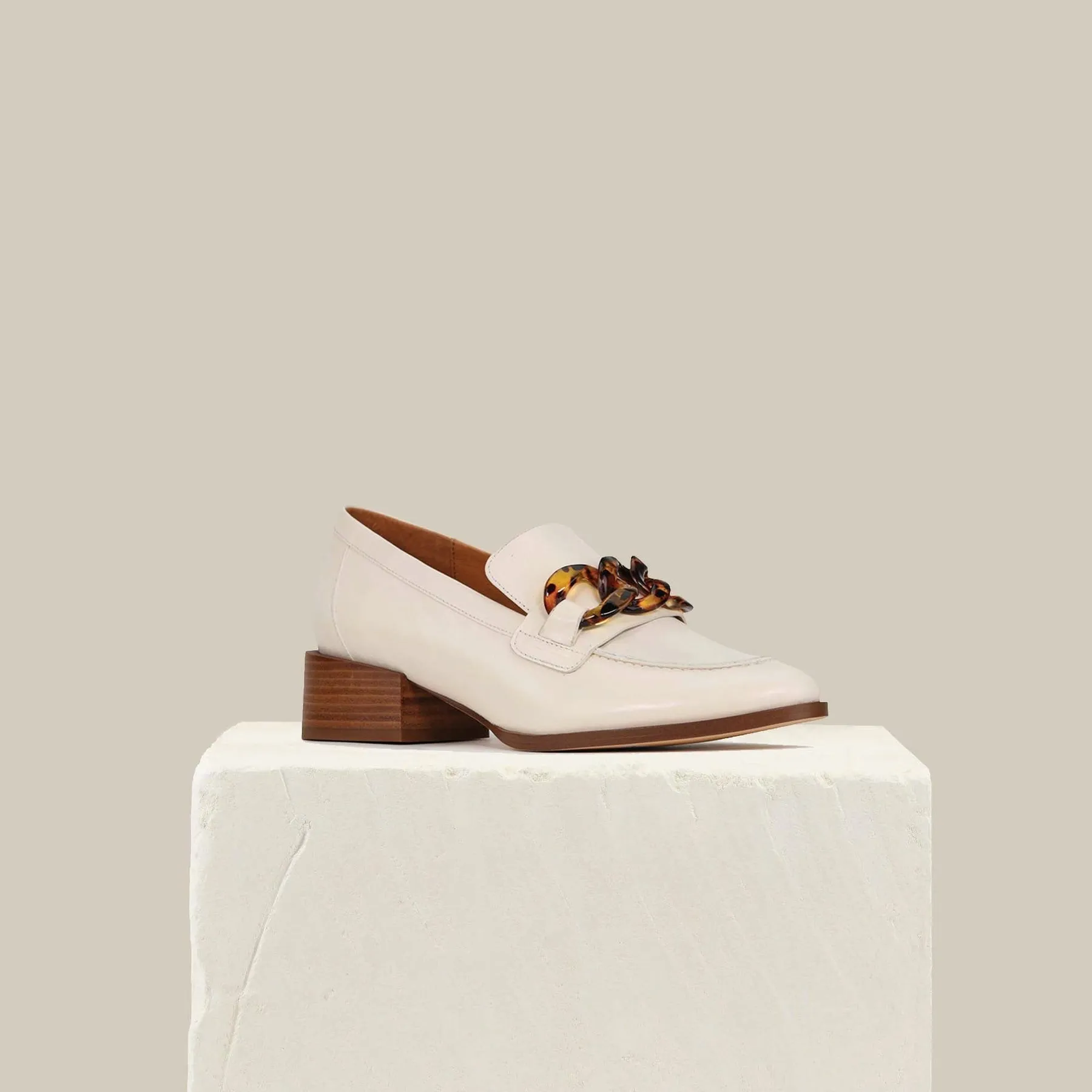 FIA LEATHER LOAFERS
