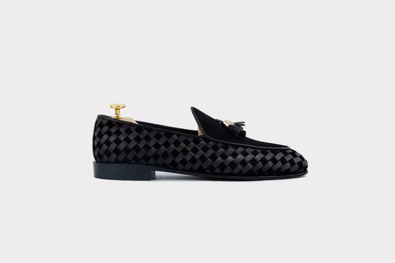 IVAR BLACK