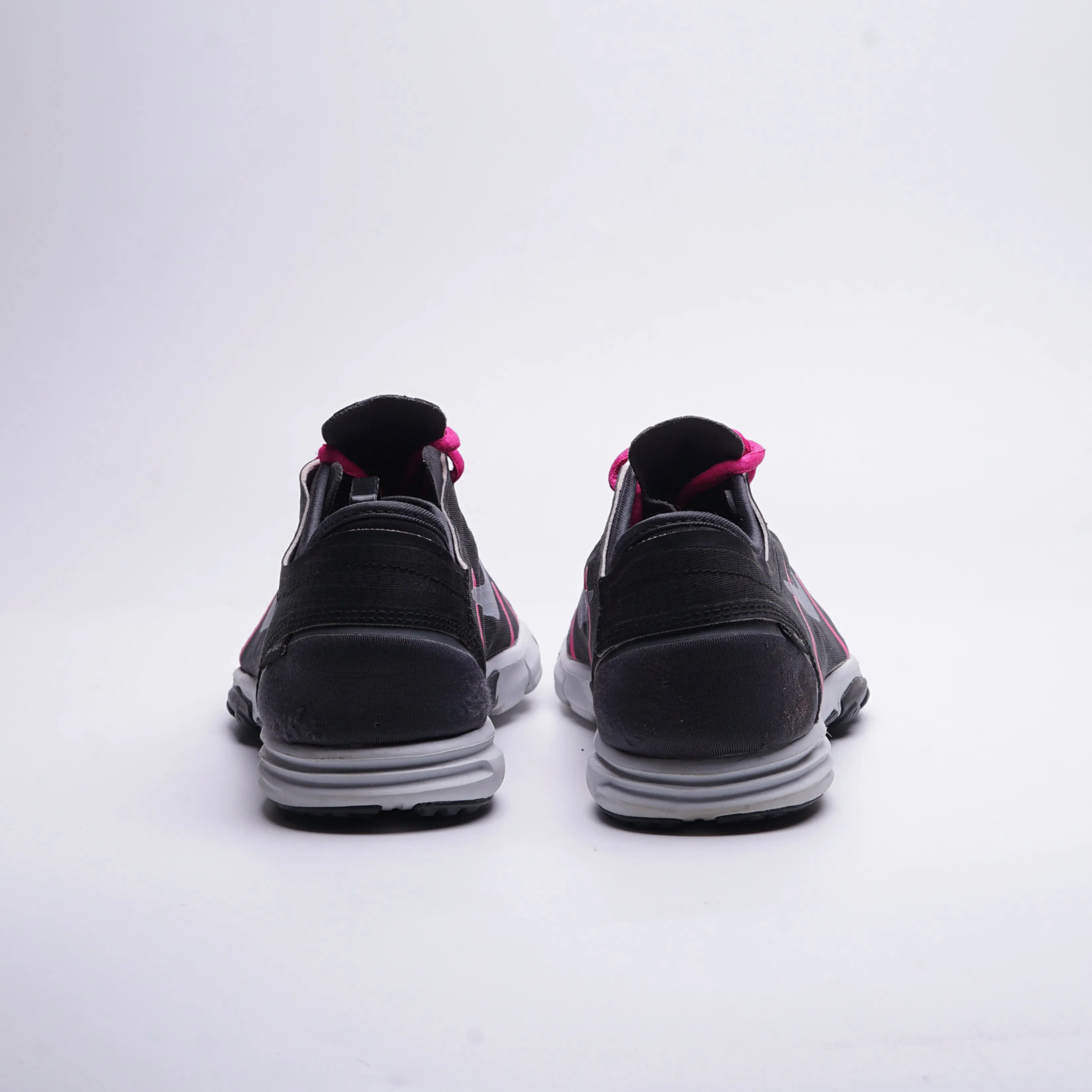 Nike Lunar Element Sneaker