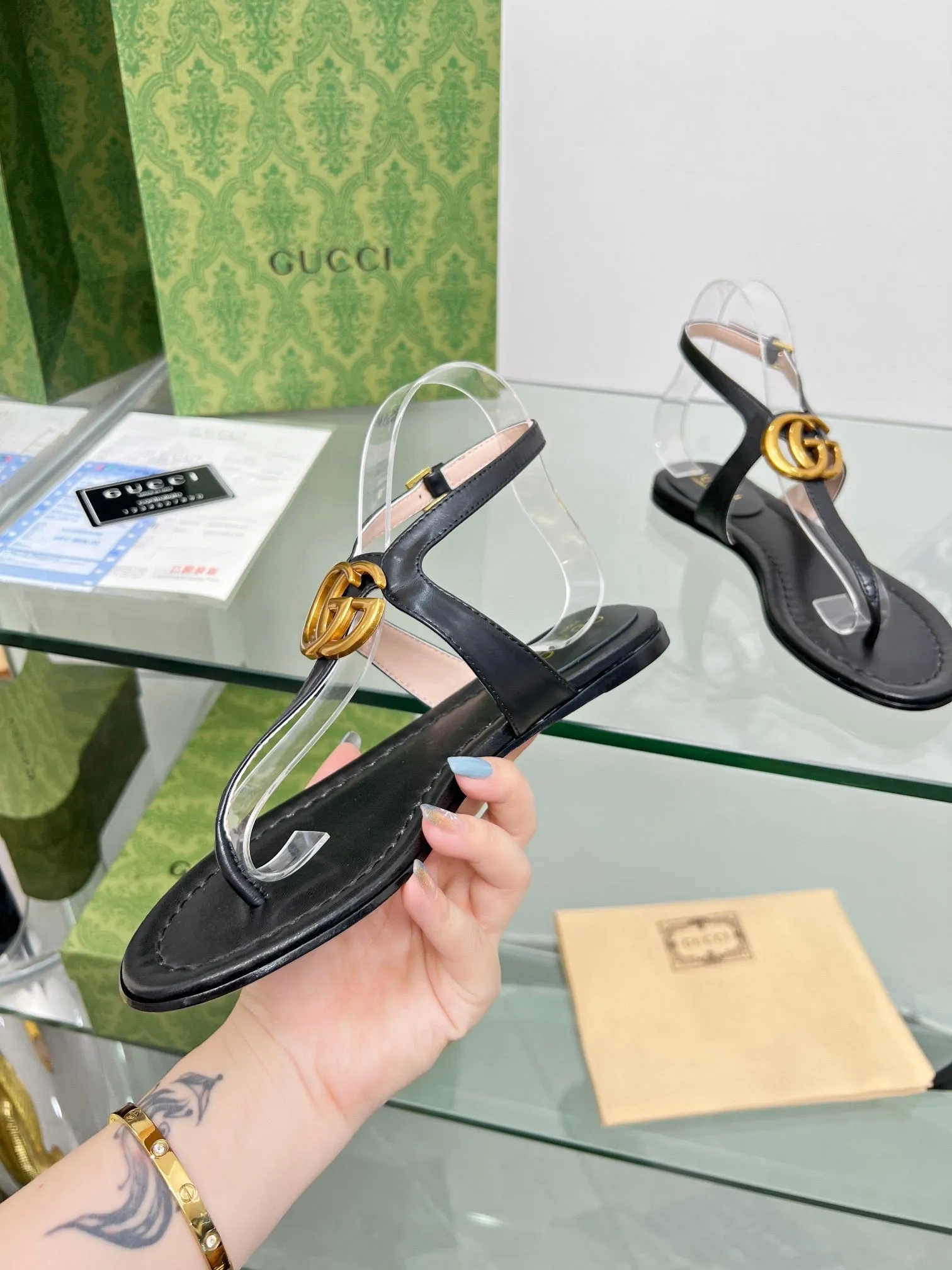 SE1065 Women's Double G Thong Sandal / Size5-12
